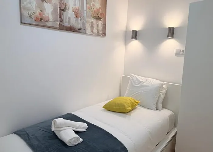 Quarto em Acomodações Particulares - Conde Do Redondo Lisboa